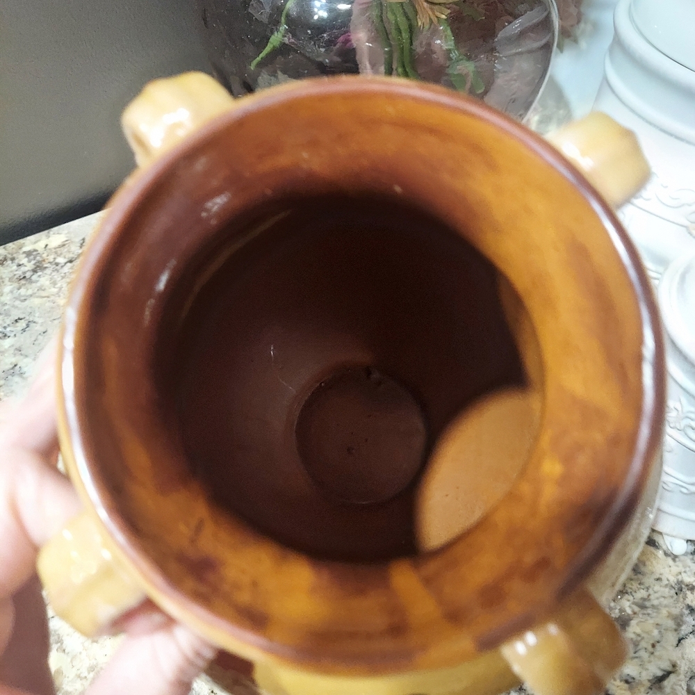 Ceramic Vase - Picture 8 of 11